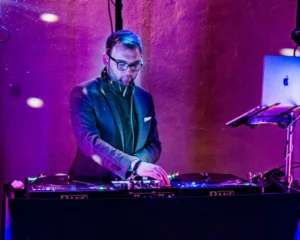DJ Herford djservice-owl