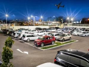 Flughafen Wien Parkplatz buchen